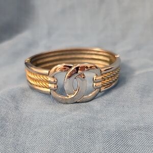 Vintage Two-Tone Interlocking Knot Hinged Bangle Bracelet